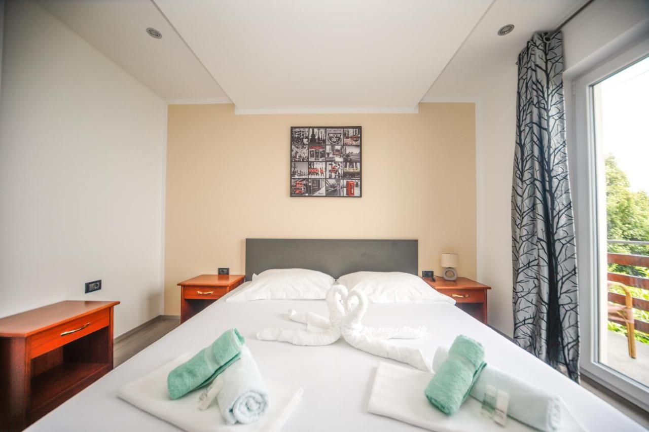 Apartment Nikola Матульи Экстерьер фото
