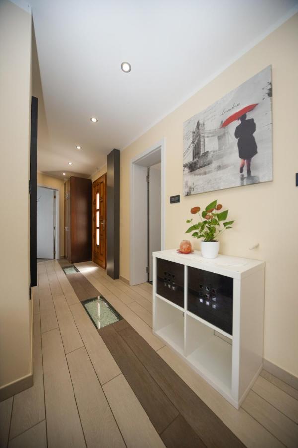 Apartment Nikola Матульи Экстерьер фото