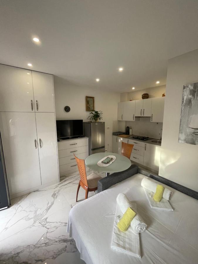 Apartment Nikola Матульи Экстерьер фото