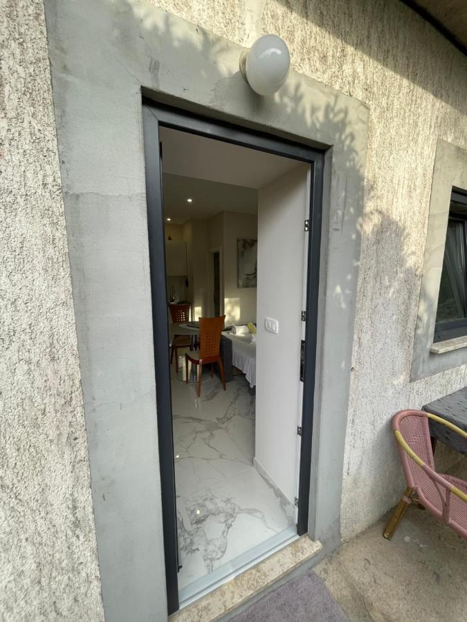 Apartment Nikola Матульи Экстерьер фото