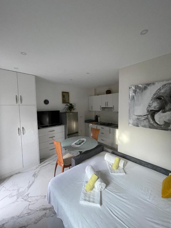 Apartment Nikola Матульи Экстерьер фото